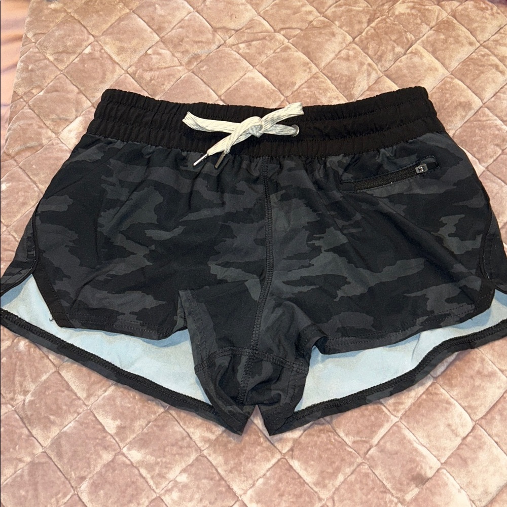 Vuori shorts